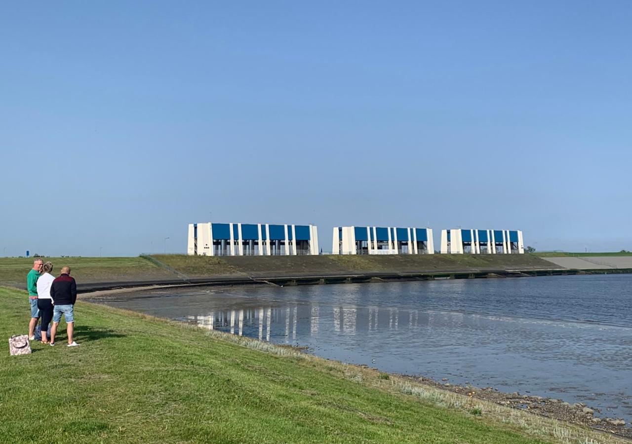Waddenhoes Gastenverblijven ピーテルブーレン エクステリア 写真